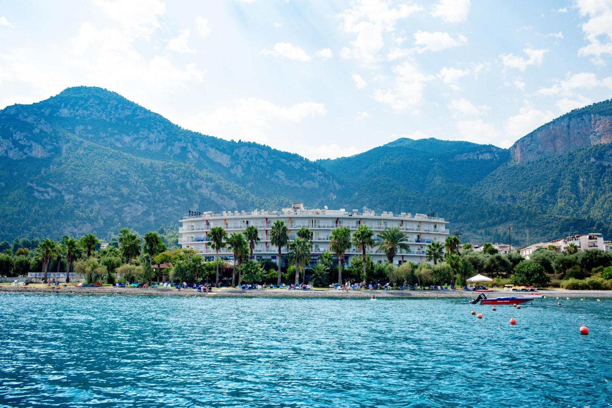 Hotel Sissy Kamena Vourla